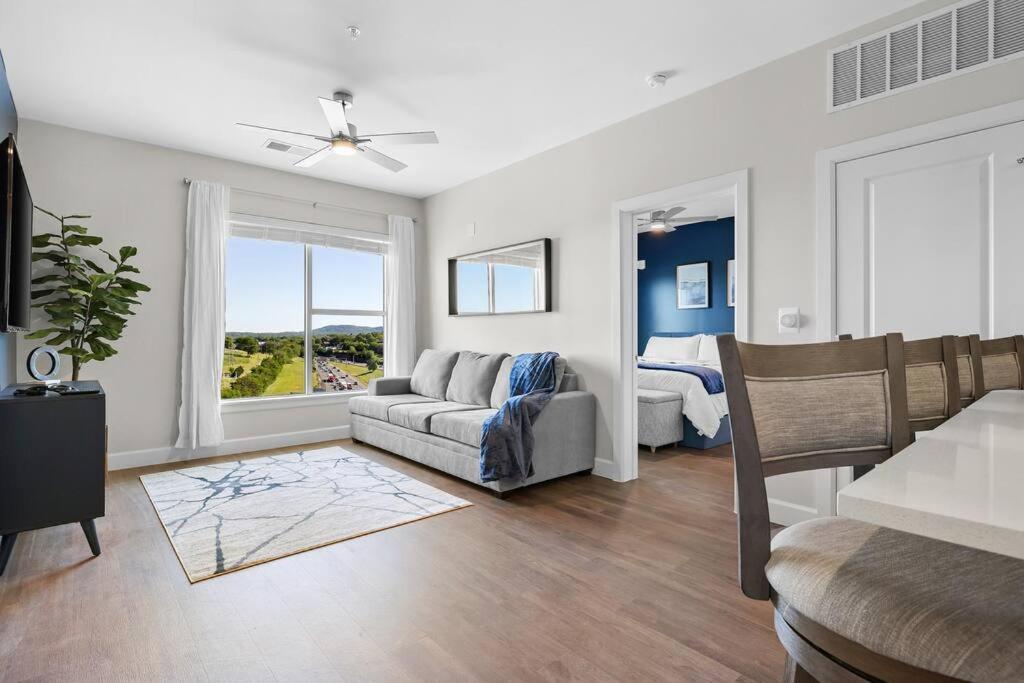 Beverly Hills Suite Penthouse The Gulch Nashville Extérieur photo