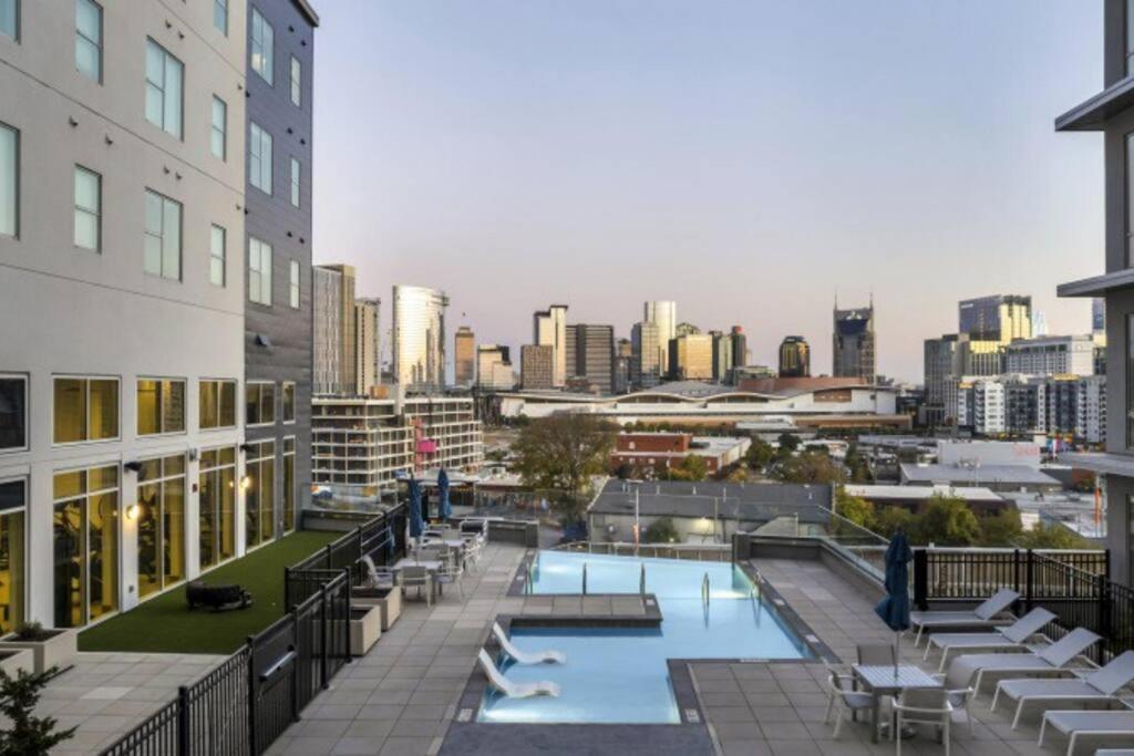Beverly Hills Suite Penthouse The Gulch Nashville Extérieur photo